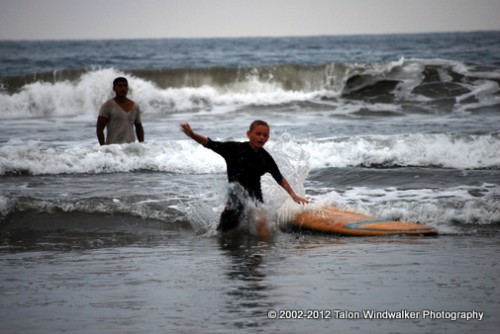 Surfing lessons in Ecuador