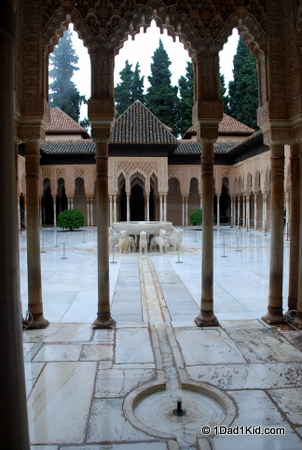 Patio of the Lions, La Alhambra