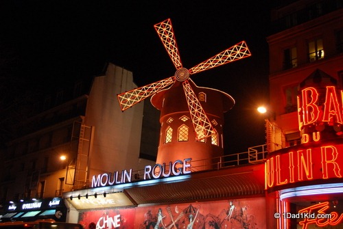 neighborhoods in paris, moulin rouge, nighttime, paris