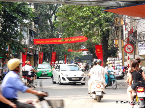 life in hanoi, hanoi, vietnam